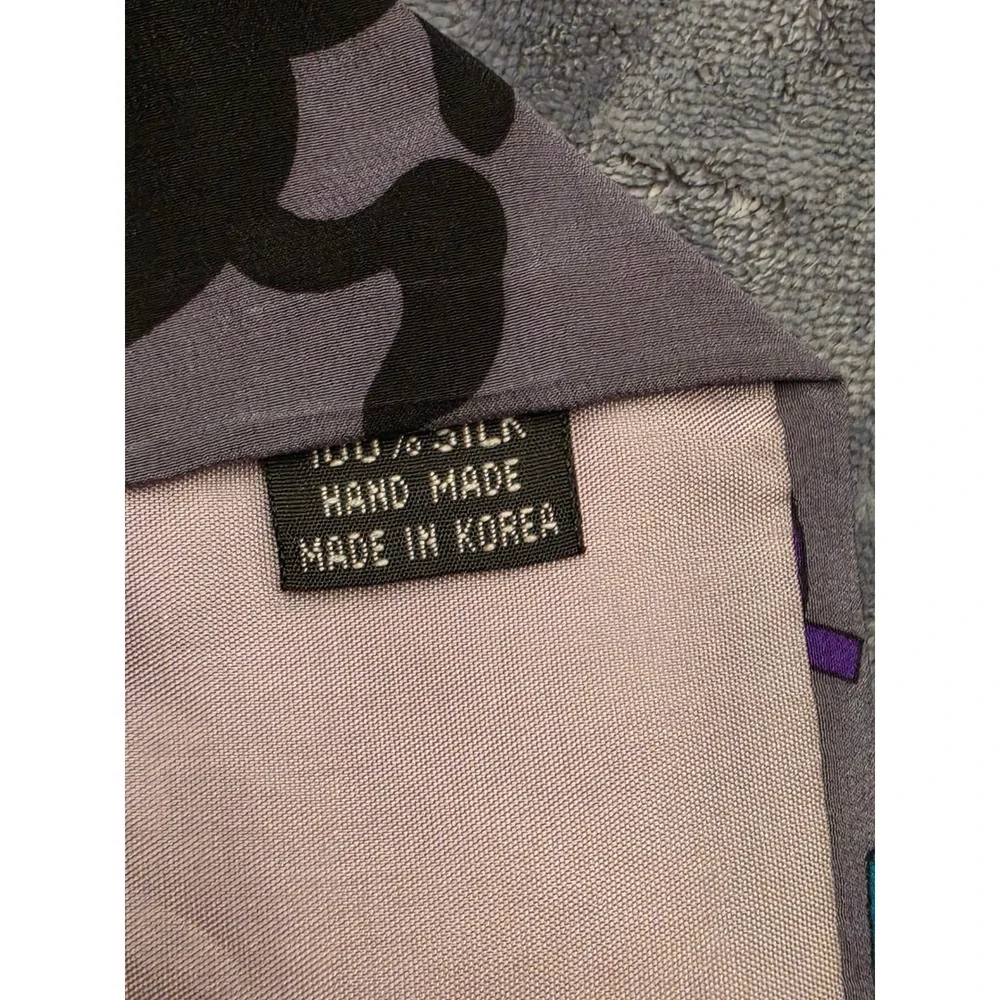 Vintage 1993 Looney Tunes Daffy Duck Money Silk Tie Balancine Grey 90s Cartoon